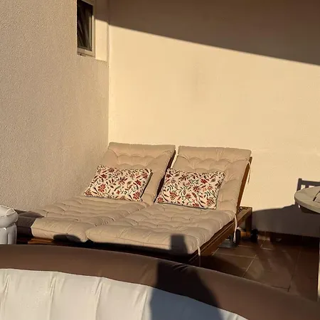 Tina Sea View Retreat 公寓 沃迪切